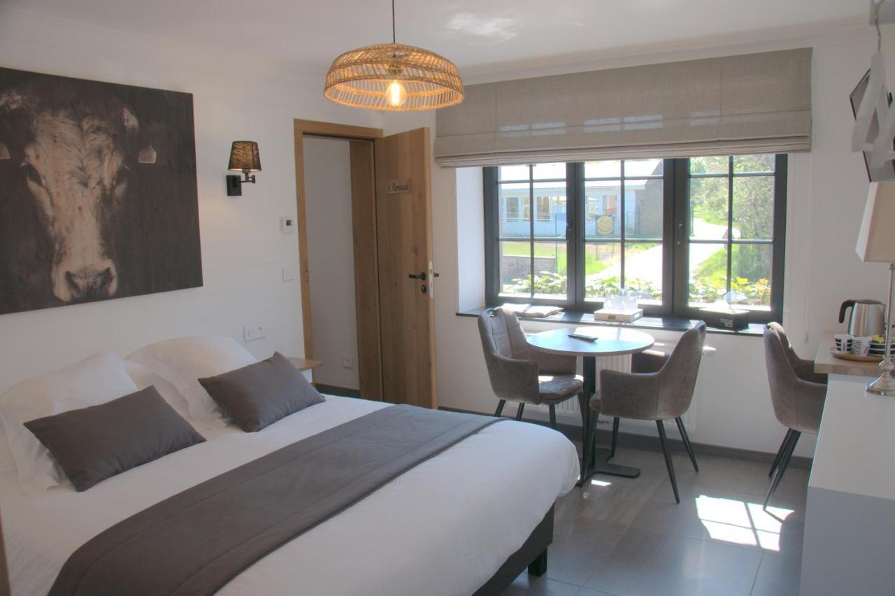 Auberge La Hutte Lurette Paliseul エクステリア 写真