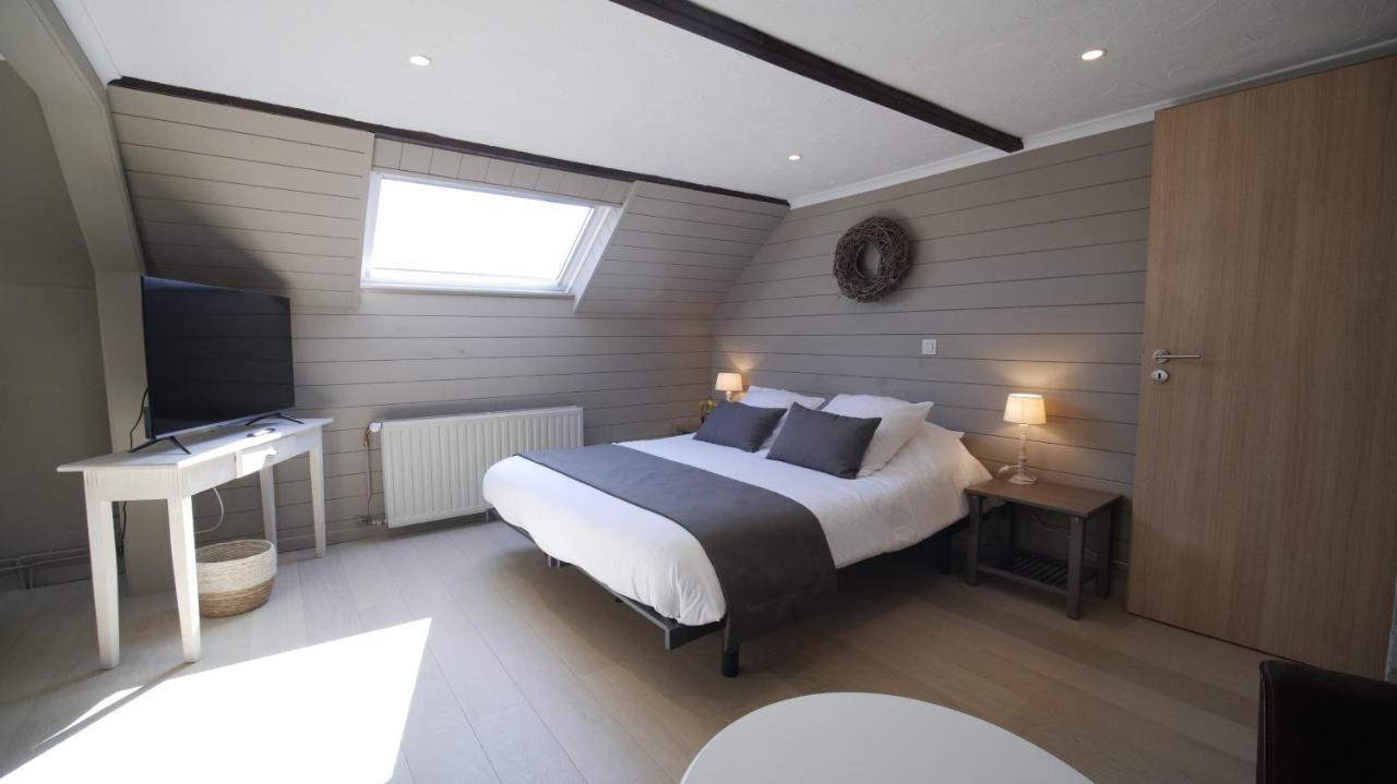 Auberge La Hutte Lurette Paliseul エクステリア 写真