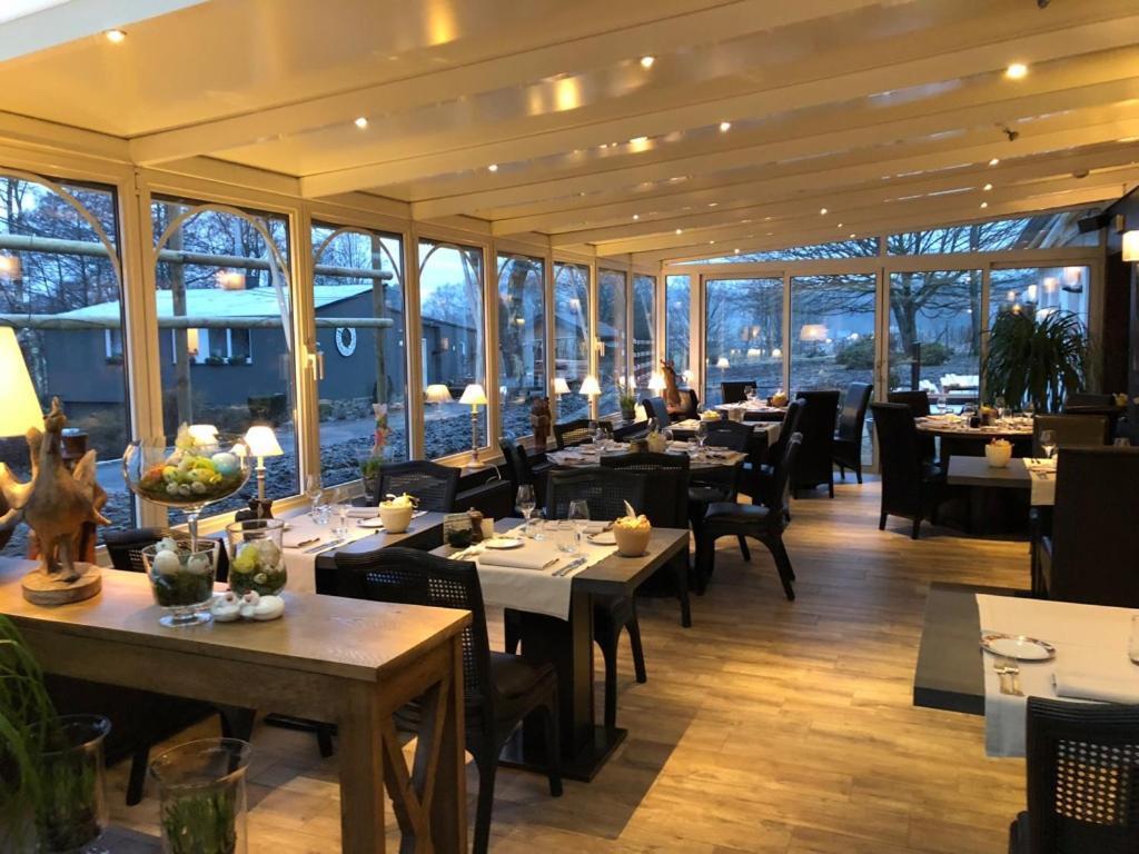 Auberge La Hutte Lurette Paliseul エクステリア 写真